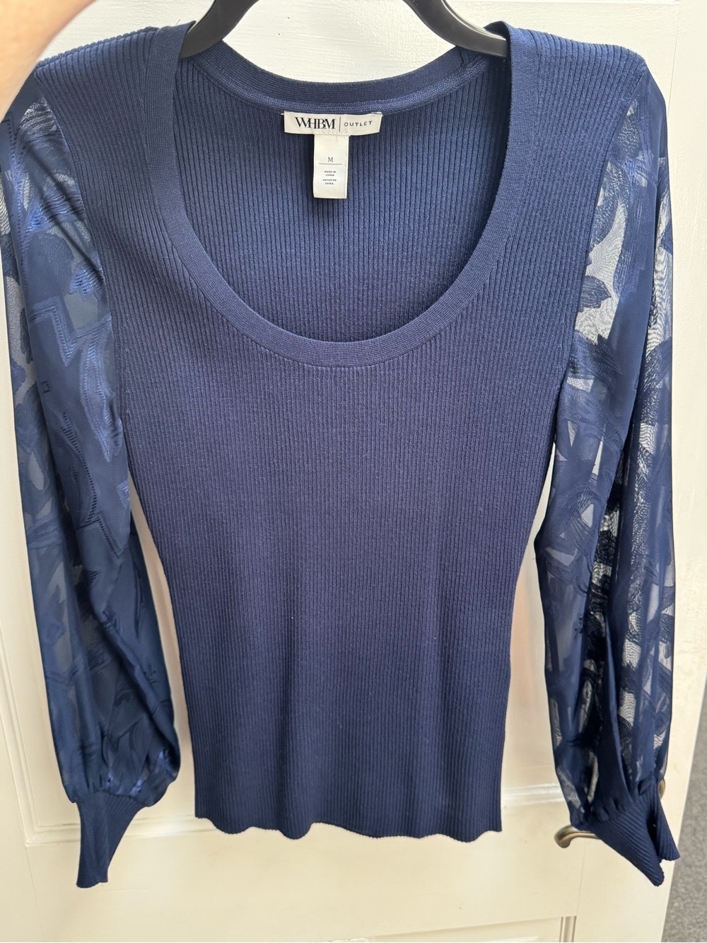 White House Black Market Top Navy Ribbed Knit Scoop Neck Sheer sleeves Floral
